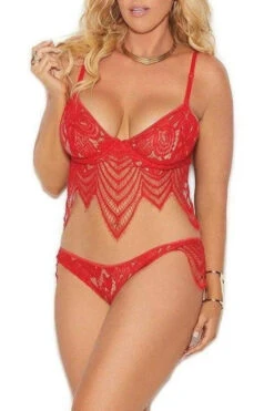 Plus Size Lace Underwire Bralette With Matching Panty